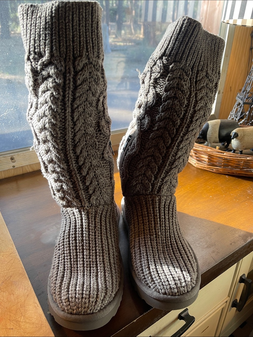 Ugg sweater boots (size8)